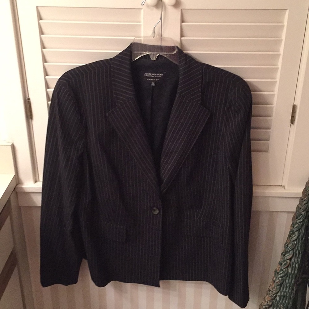 Jones New York Black w/whited pinstripes blazer